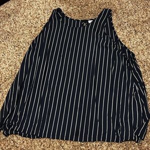 Old Navy Key Hole Tank